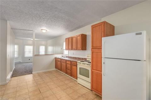 124 Grant St, Elyria, OH 44035 photo 10