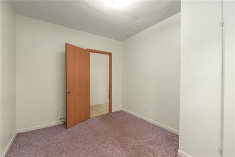 124 Grant St, Elyria, OH 44035 photo 12