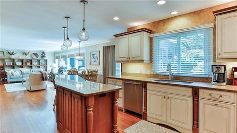 2280 Covington Rd, Akron, OH 44313 photo 8