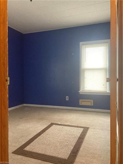 5806 Ackley Rd, Parma, OH 44129 photo 8