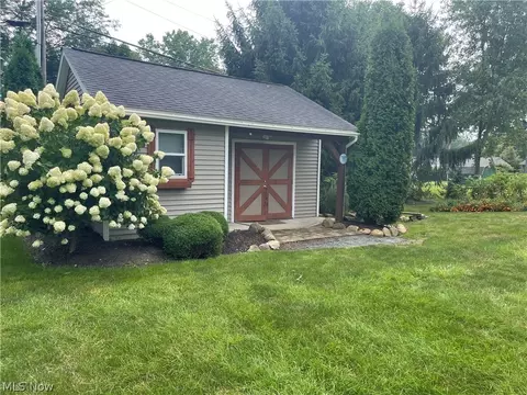2210 55th St NE, Canton, OH 44721 photo 8