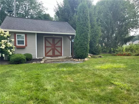 2210 55th St NE, Canton, OH 44721 photo 9