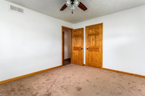 431 Beebe Ave, Elyria, OH 44035 photo 16