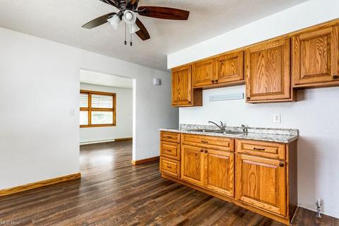 431 Beebe Ave, Elyria, OH 44035 photo 6