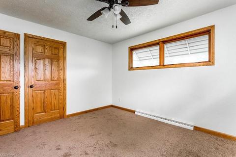 431 Beebe Ave, Elyria, OH 44035 photo 17