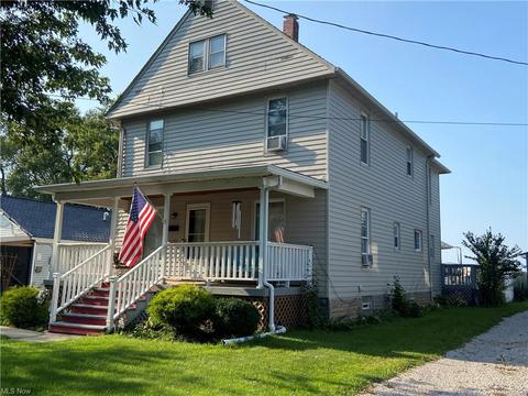 2025 E 39th St, Ashtabula, OH 44004 photo 3