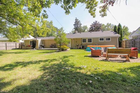 466 Olivet Dr, Elyria, OH 44035 photo 24