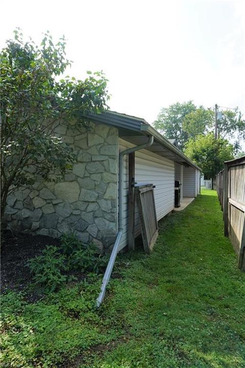 172 Nottingham Dr, Elyria, OH 44035 photo 19