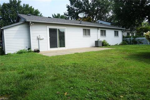 172 Nottingham Dr, Elyria, OH 44035 photo 21