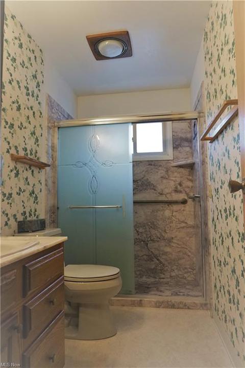172 Nottingham Dr, Elyria, OH 44035 photo 14