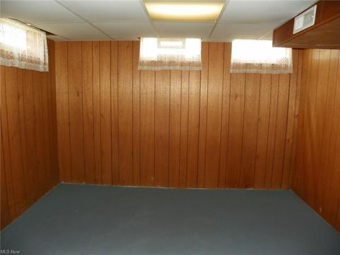 5392 Regency Dr, Parma, OH 44129 photo 20