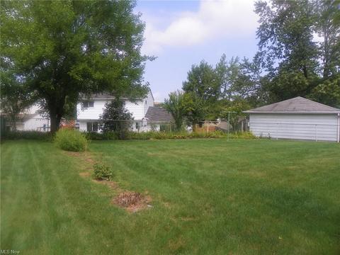 5392 Regency Dr, Parma, OH 44129 photo 22