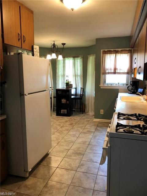 2832 Abbott Pl NW, Canton, OH 44708 photo 5