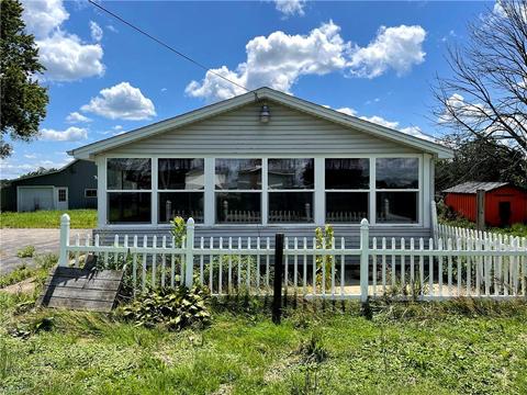13750 Ellett Rd, Beloit, OH 44609 photo 5