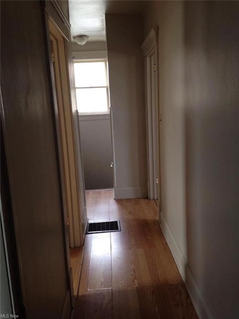 338 13th St, Elyria, OH 44035 photo 8