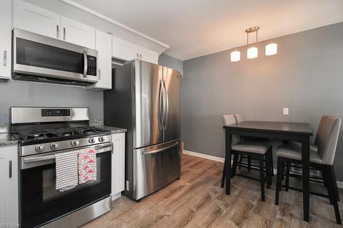 3514 Klusner Ave, Parma, OH 44134 photo 5