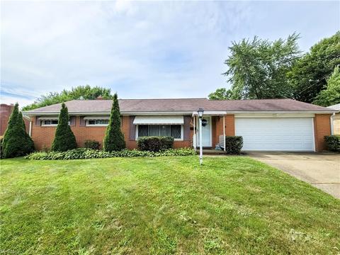 4548 8th St NW, Canton, OH 44708 photo 1