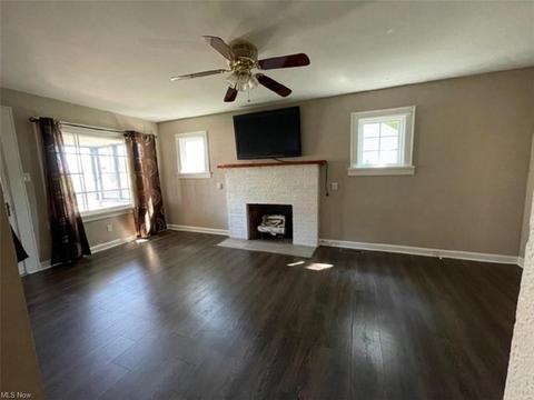 14160 S Main St, Beloit, OH 44609 photo 7
