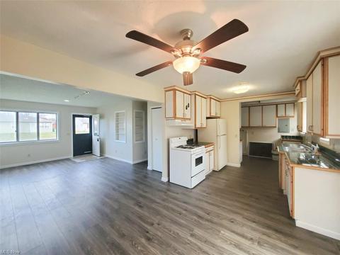9882 Short Dr, Windham, OH 44288 photo 9