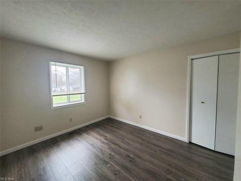 9882 Short Dr, Windham, OH 44288 photo 20