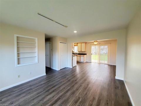 9882 Short Dr, Windham, OH 44288 photo 13