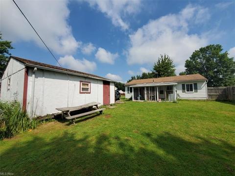 9888 Short Dr, Windham, OH 44288 photo 7