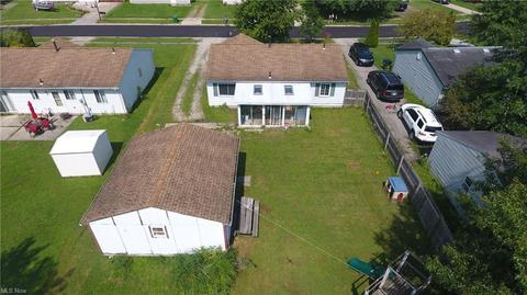 9888 Short Dr, Windham, OH 44288 photo 3