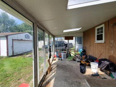 9888 Short Dr, Windham, OH 44288 photo 22