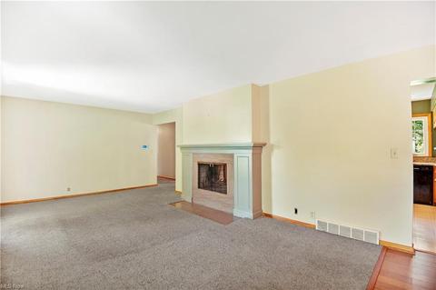 47 Clairhaven Dr, Hudson, OH 44236 photo 8