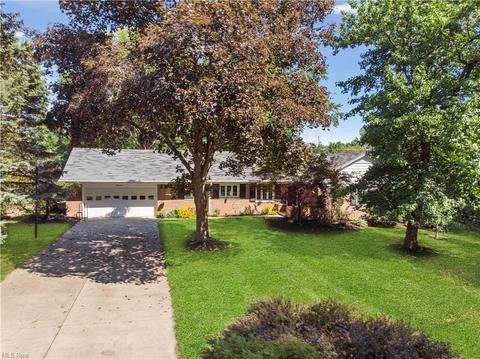47 Clairhaven Dr, Hudson, OH 44236 photo 1
