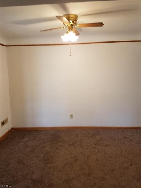 5985 Ridge Rd, Parma, OH 44129 photo 4