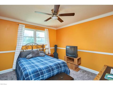 6708 Regency Dr, Parma, OH 44129 photo 16