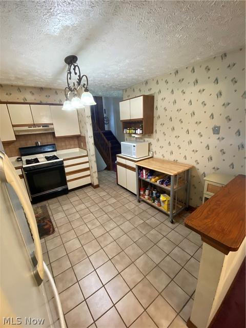1437 Turnberry Dr, Boardman, OH 44512 photo 8
