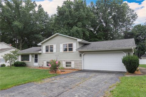 1437 Turnberry Dr, Boardman, OH 44512 photo 3