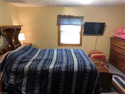 809 Mcendree St, Barnesville, OH 43713 photo 22