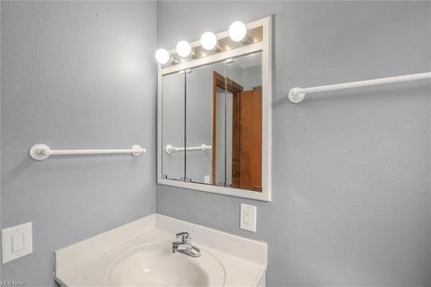 1026 Garrison Rd, Ashtabula, OH 44004 photo 32