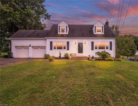 1026 Garrison Rd, Ashtabula, OH 44004 photo 1