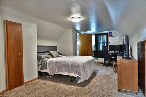 985 Garfield St, Struthers, OH 44471 photo 24