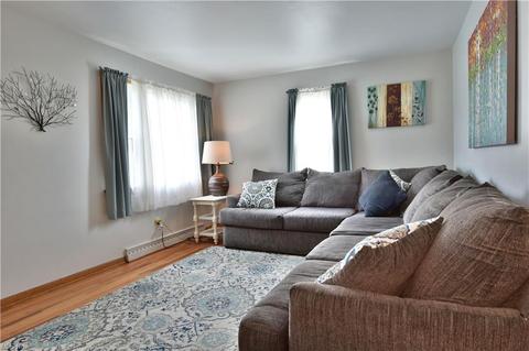 985 Garfield St, Struthers, OH 44471 photo 10
