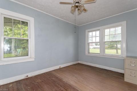 100 E 238th St, Euclid, OH 44123 photo 11