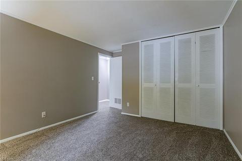 10 Valley Forge Ln, Elyria, OH 44035 photo 17