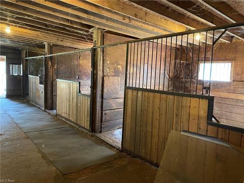 7706 Sanborn Rd, Ashtabula, OH 44004 photo 29