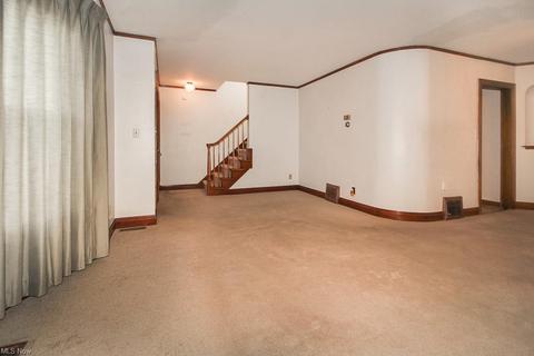 1716 E 34th St, Lorain, OH 44055 photo 5