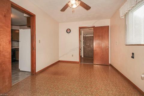 1716 E 34th St, Lorain, OH 44055 photo 12