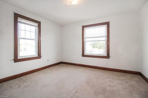 1716 E 34th St, Lorain, OH 44055 photo 21
