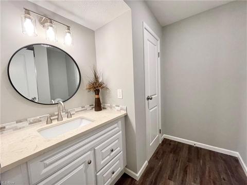 7306 Grant St, Mentor, OH 44060 photo 13