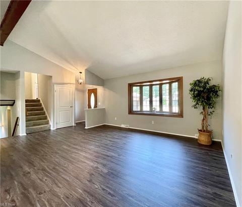7306 Grant St, Mentor, OH 44060 photo 11