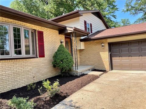 7306 Grant St, Mentor, OH 44060 photo 3