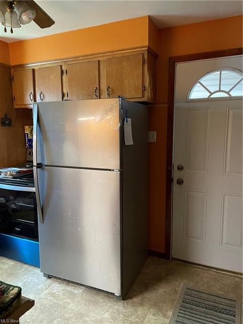 2710 Shadyside Dr, Ashtabula, OH 44004 photo 3