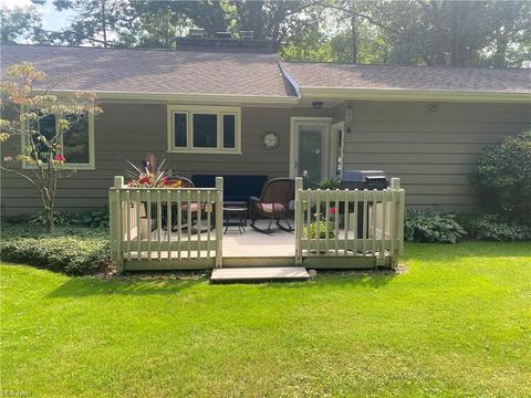 625 Talltrees Dr, Ashtabula, OH 44004 photo 4